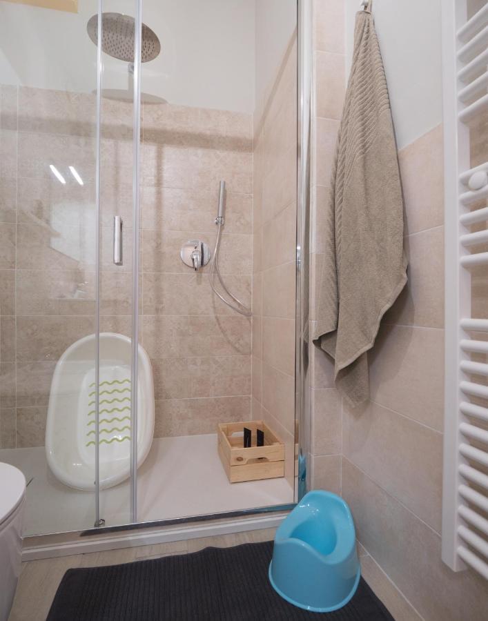Babyaccommodation Family Experience III Pietra Ligure Exterior photo